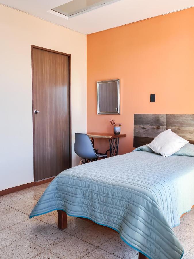 H. Galaxia Hotel Oaxaca Екстериор снимка
